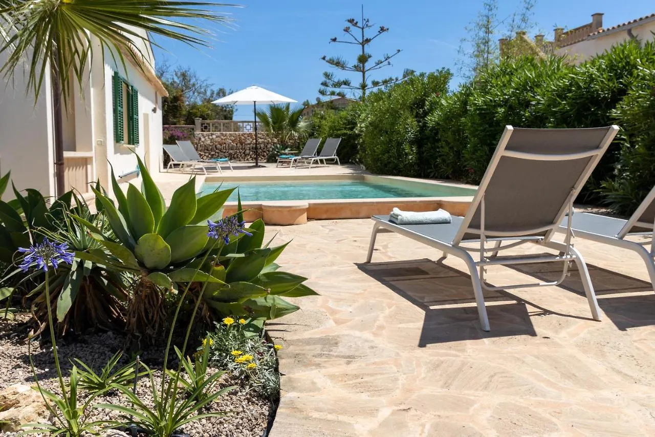 Casa Amigos Mallorca Cala Llombards 0*,  Spain